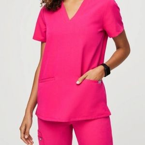 Figs Hot Pink three pocket scrub top